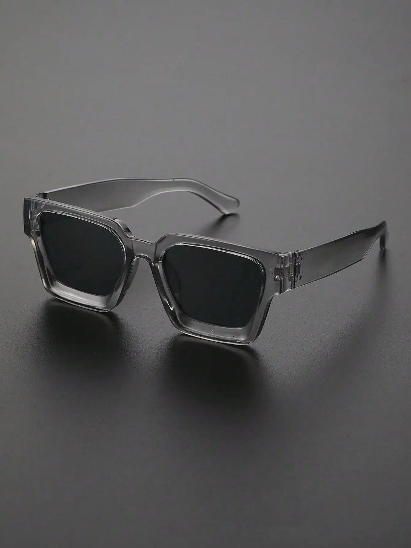 Lunette de soleil de luxe homme