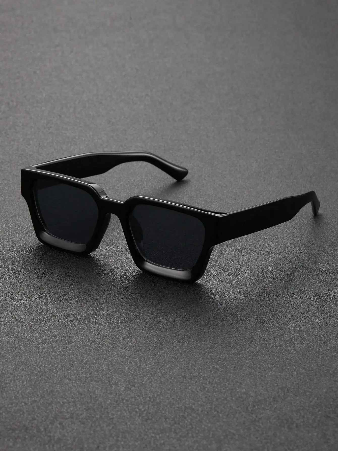 Lunette de soleil de luxe homme